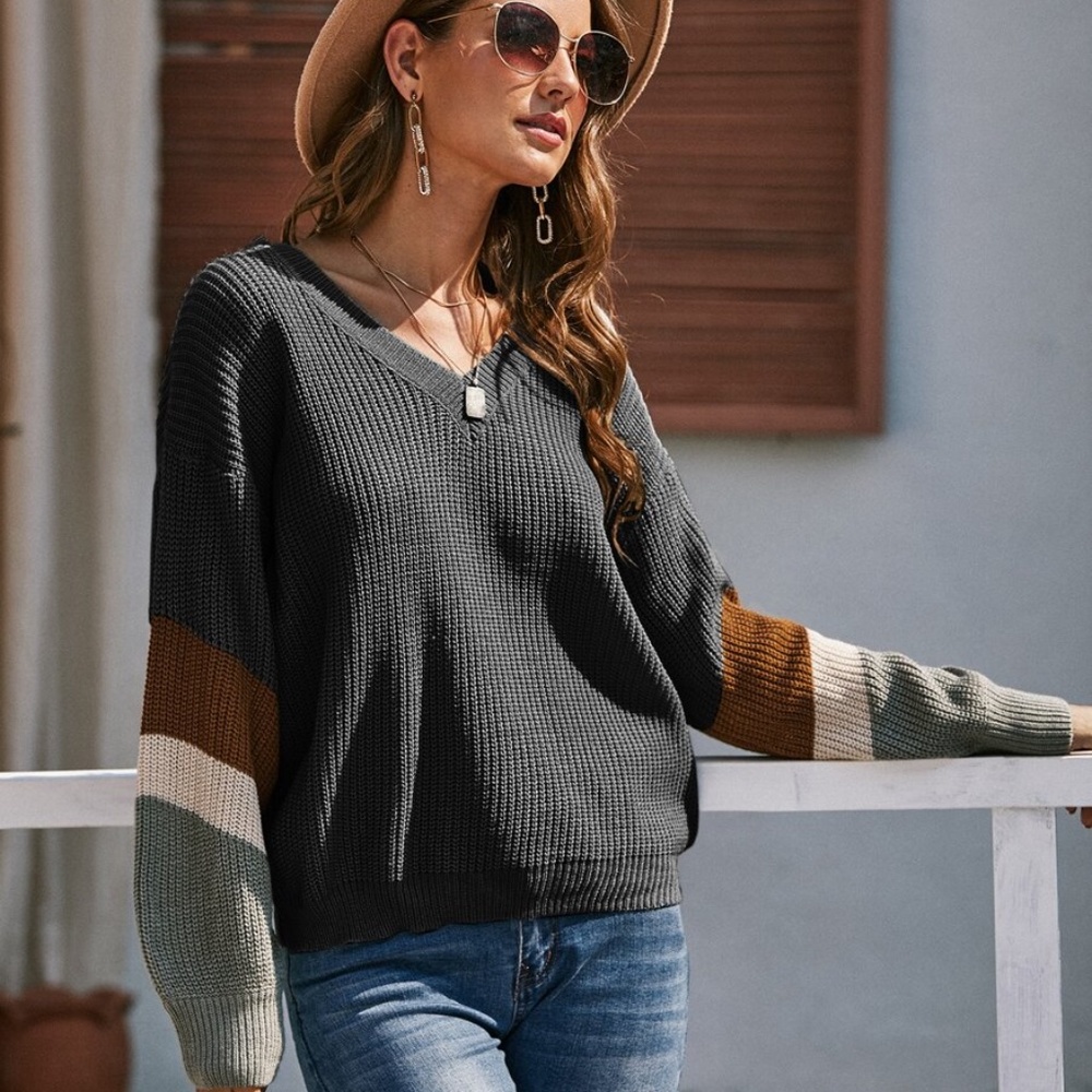 oversized color block v neck knit sweater beige - Picture 6 of 9